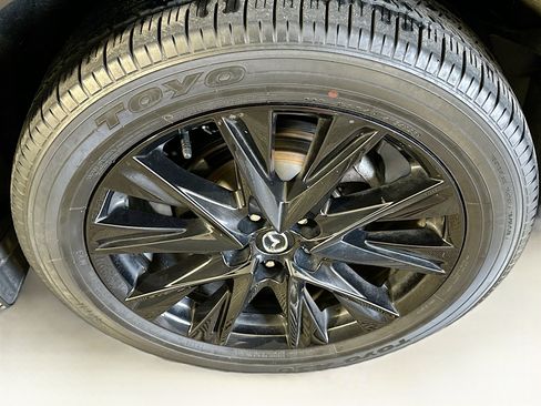 Used 2024 MAZDA CX-5 Carbon Edition AWD/4WD image 11