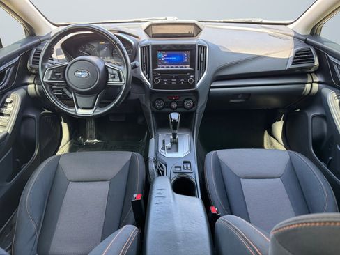 Used 2019 Subaru Crosstrek 2.0i Premium w/ Eyesight System image 11