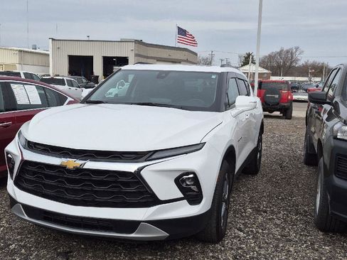 Used 2024 Chevrolet Blazer LT w/ Sound & Technology Package image 1