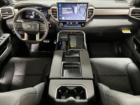 New 2025 Toyota Tundra Limited image 18