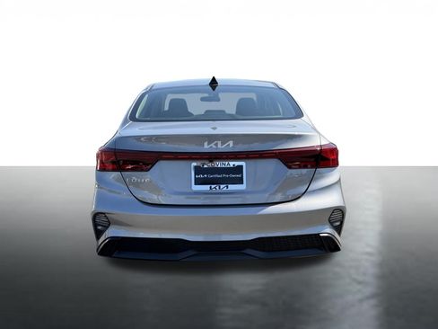 Certified 2024 Kia Forte LXS FWD image 7