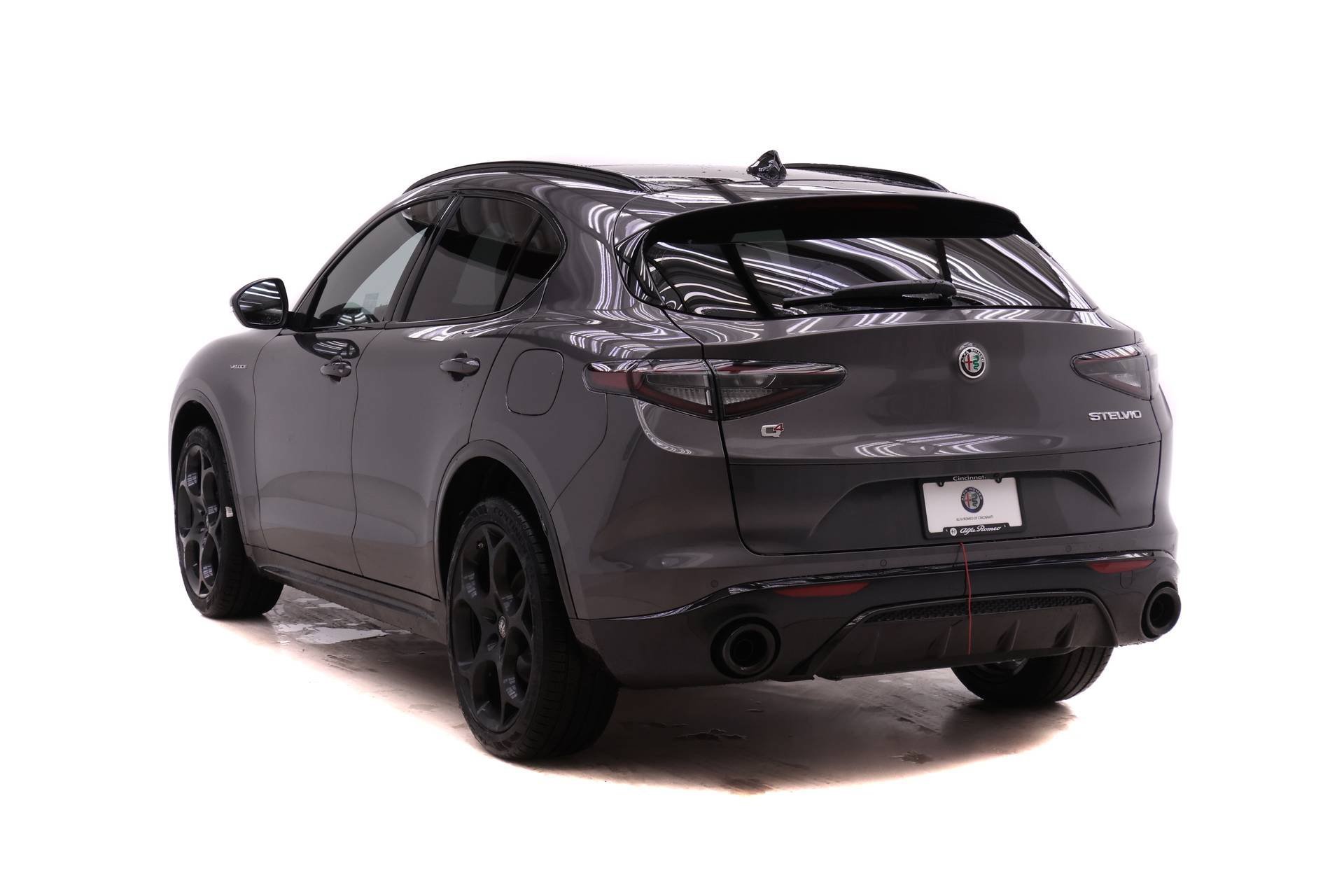 New 2026 Alfa Romeo Stelvio Sprint AWD/4WD image 5