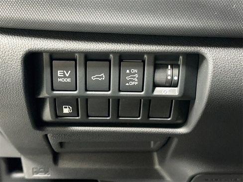 New 2025 Subaru Forester Premium image 6