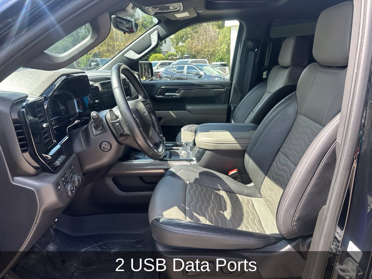 Used 2024 Chevrolet Silverado 1500 ZR2 w/ Technology Package AWD/4WD image 9