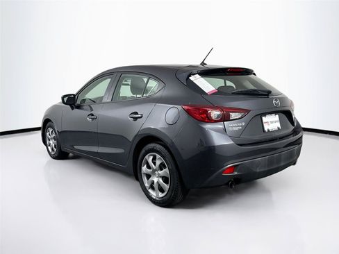 Used 2015 MAZDA MAZDA3 i Sport FWD image 11