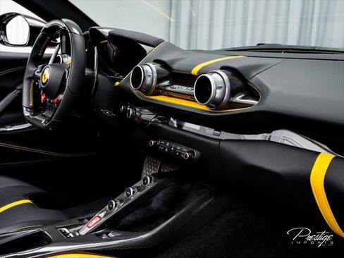 Used 2022 Ferrari 812 GTS RWD image 50