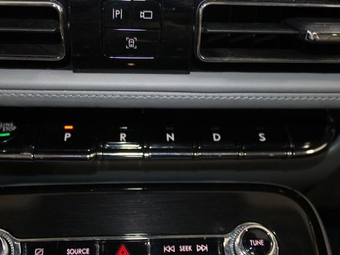 Used 2022 Lincoln Nautilus Reserve image 45