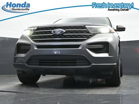 Used 2021 Ford Explorer XLT RWD image 28