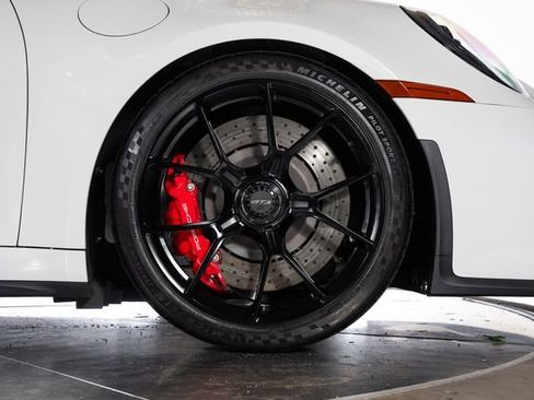 Used 2023 Porsche 911 GT3 RWD image 13
