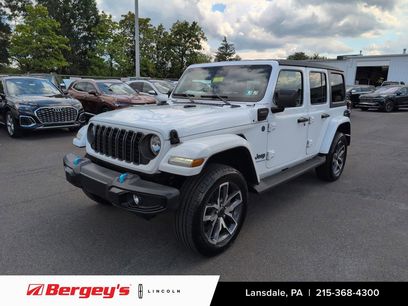 Used 2024 Jeep Wrangler Unlimited w/ Convenience Group