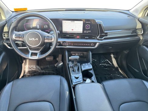 Used 2024 Kia Sportage EX image 10