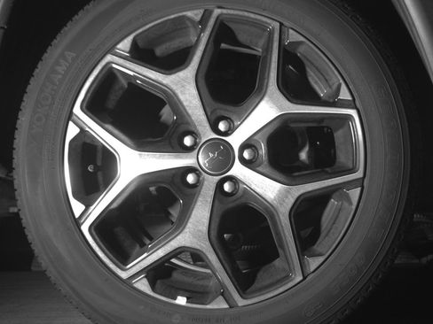 Used 2025 Jeep Compass Limited image 15