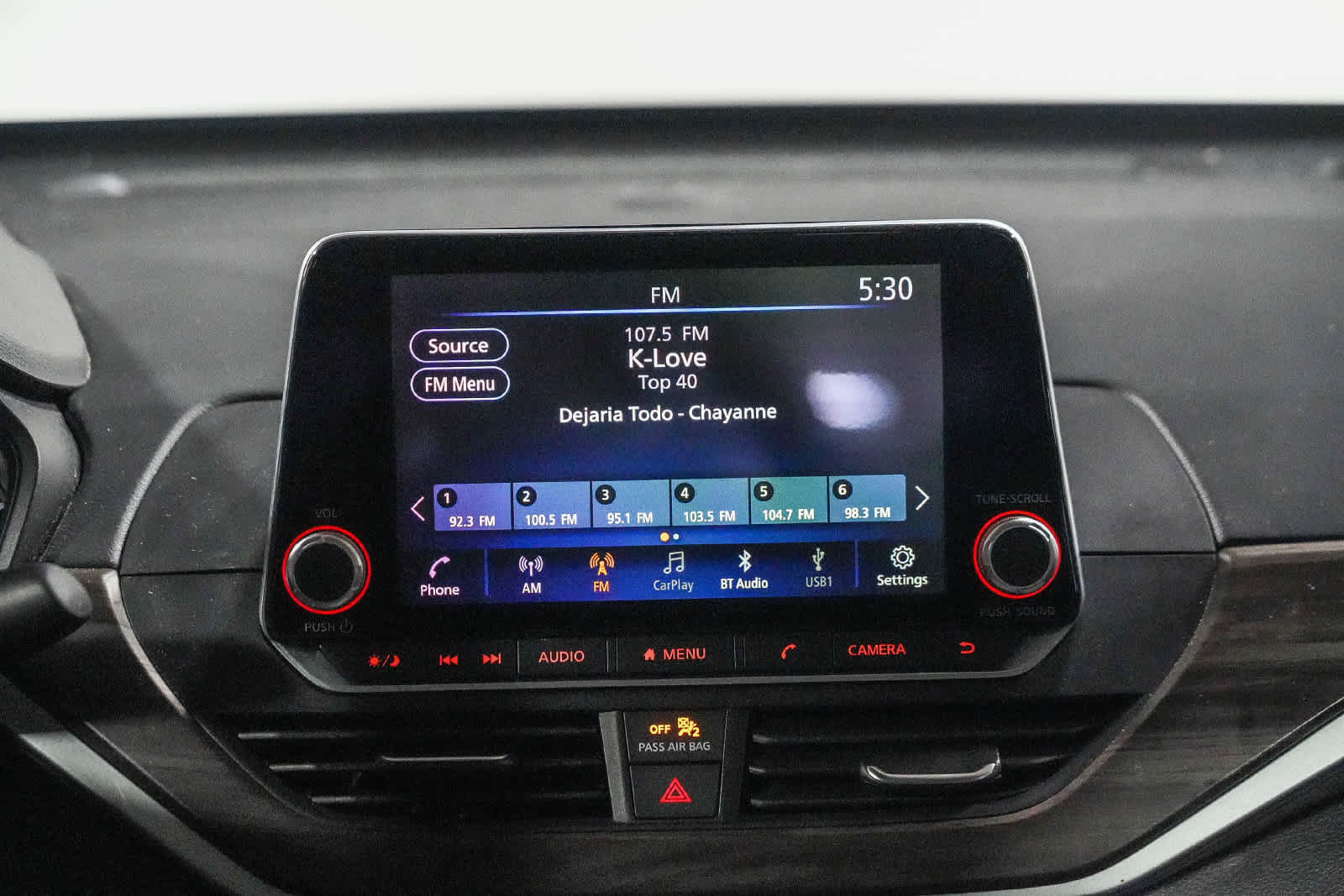 Used 2024 Nissan Altima 2.5 SV FWD image 12