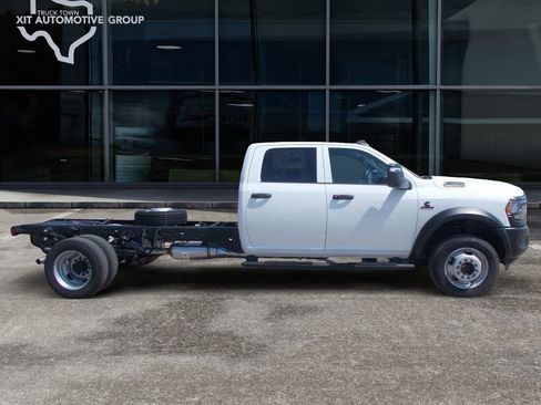 New 2024 RAM 5500 Tradesman image 2