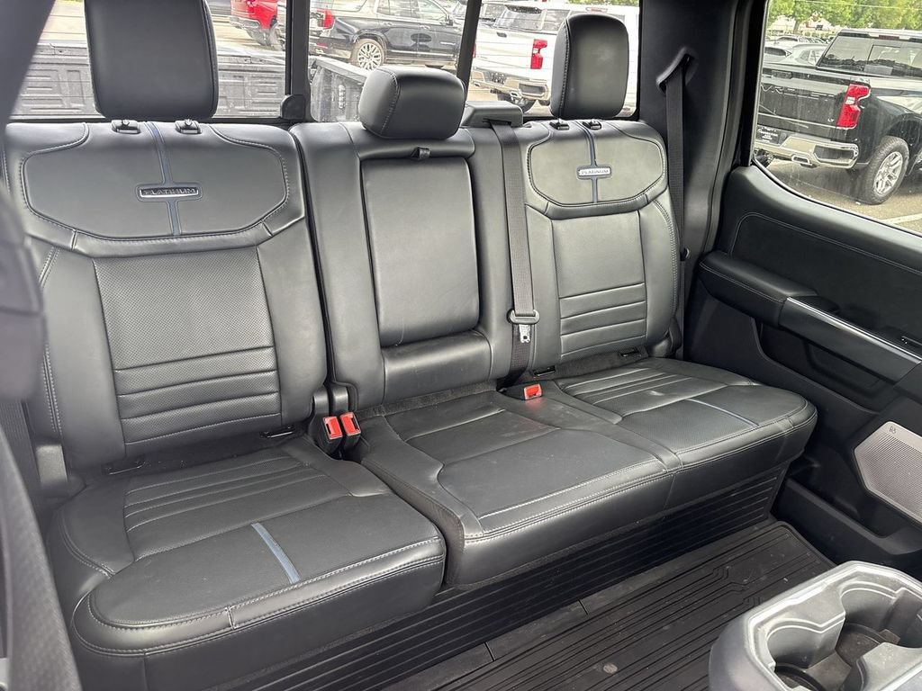 Used 2025 Ford F250 Platinum AWD/4WD image 32