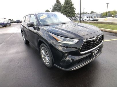 Used 2022 Toyota Highlander Platinum