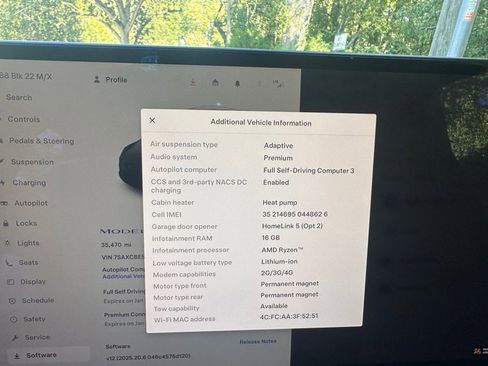 Used 2022 Tesla Model X image 5