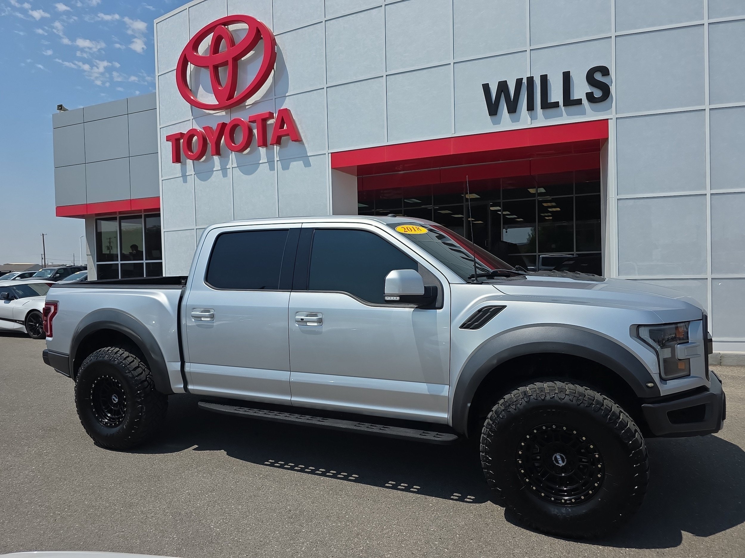 Used 2018 Ford F150 Raptor w/ Equipment Group 802A Luxury AWD/4WD image 1