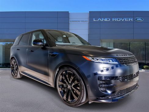 Used 2025 Land Rover Range Rover Sport Dynamic SE image 1