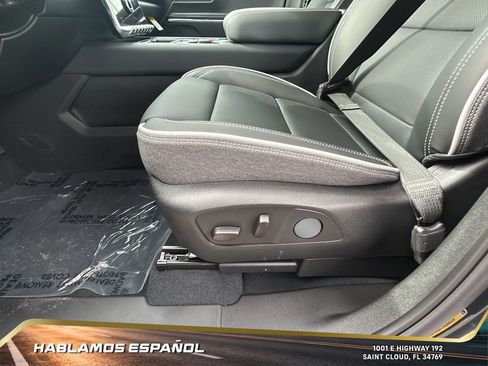 New 2026 GMC Sierra EV Elevation image 17