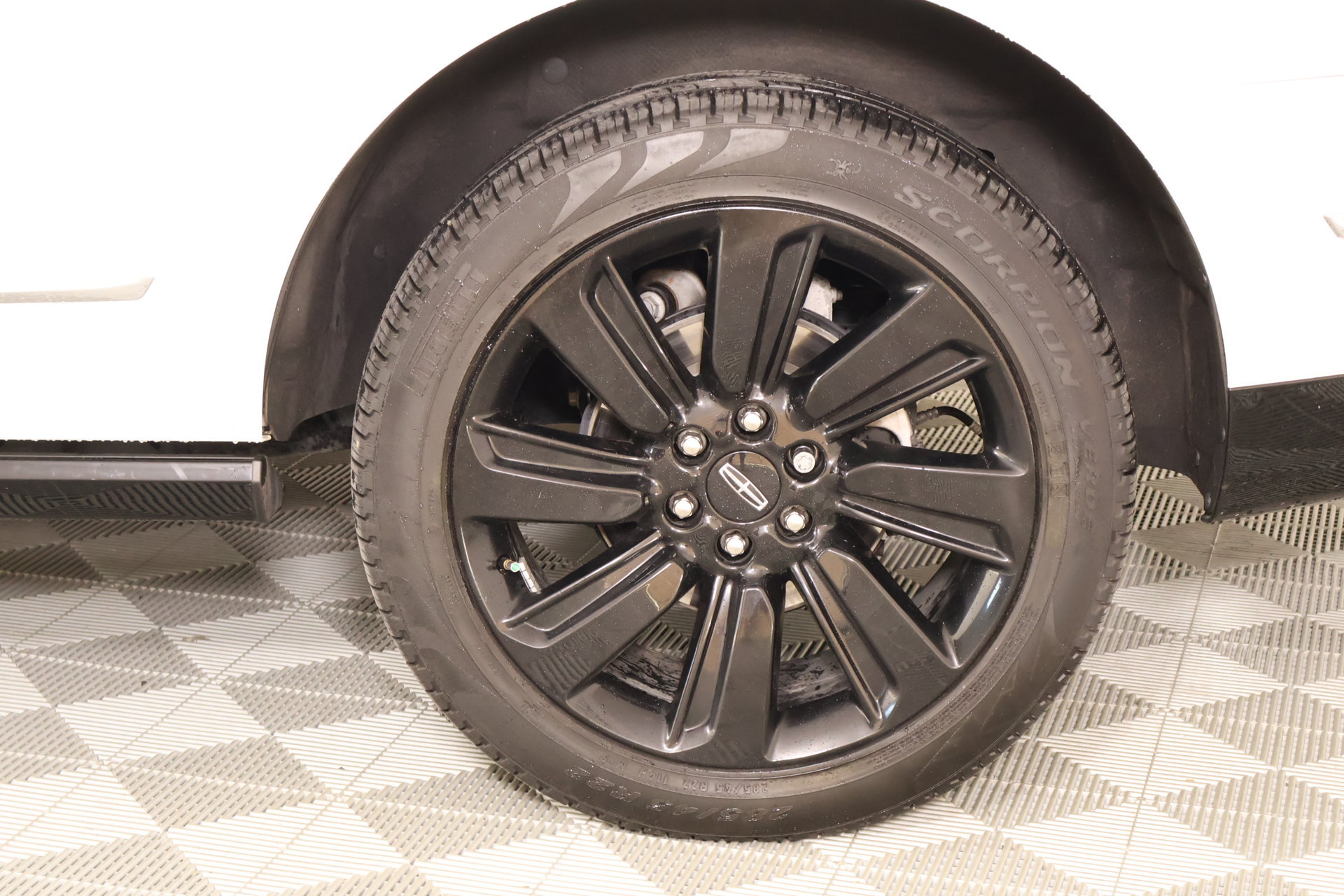 Used 2024 Lincoln Navigator Reserve AWD/4WD image 21