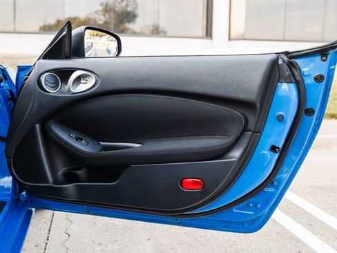 Used 2012 Nissan 370Z Coupe image 71