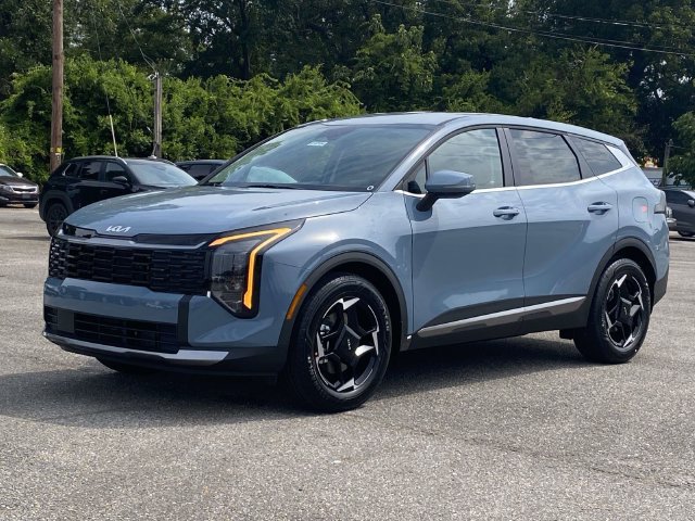 New 2027 Kia Sportage EX FWD image 6