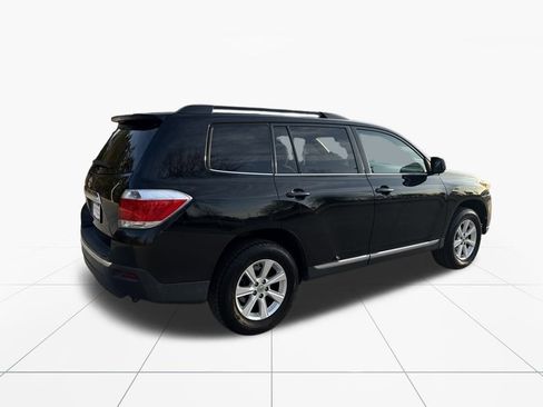 Used 2011 Toyota Highlander 2WD image 9