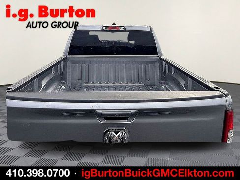 Used 2022 RAM 1500 Big Horn AWD/4WD image 7