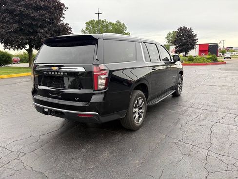 Used 2023 Chevrolet Suburban LT w/ LT Signature Plus Package AWD/4WD image 7