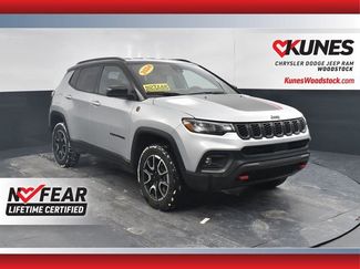Used 2024 Jeep Compass Trailhawk video 1