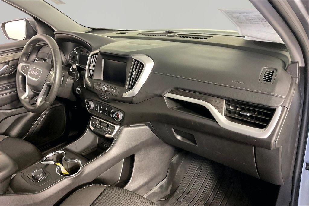 Certified 2024 GMC Terrain SLE FWD image 23