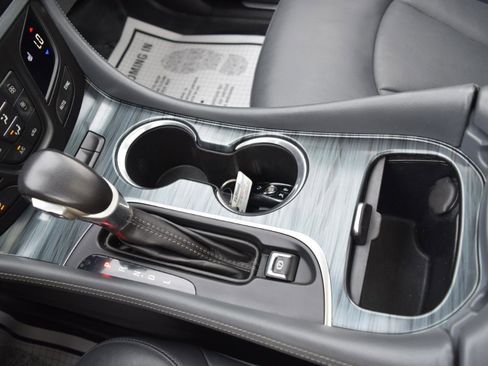 Used 2020 Buick Envision Premium AWD/4WD image 33