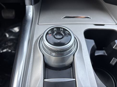 Used 2024 Ford Explorer XLT w/ Equipment Group 202A image 25