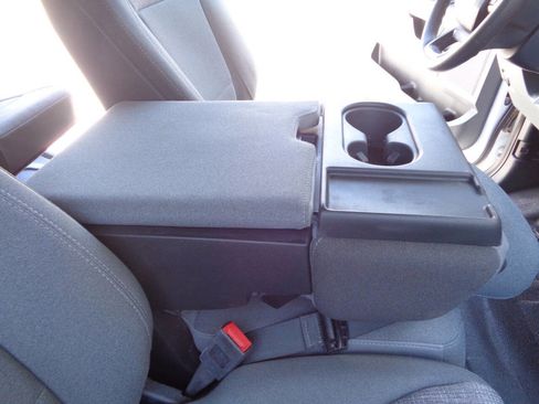 Used 2024 Ford F250 XLT w/ FX4 Off-Road Package image 58