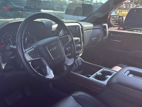 Used 2018 GMC Sierra 1500 SLT w/ SLT Premium Package AWD/4WD image 9