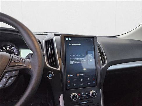 New 2024 Ford Edge SE image 16