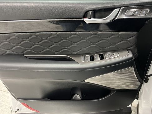 Used 2021 Hyundai Palisade Calligraphy image 21