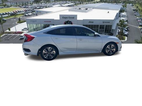Used 2018 Honda Civic EX-L image 7