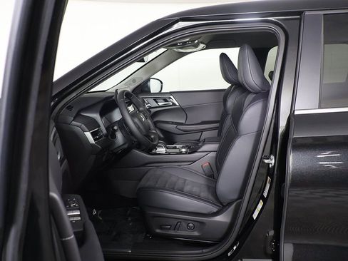 New 2026 Mitsubishi Outlander SE AWD/4WD image 31