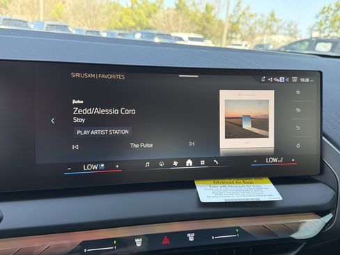 New 2026 BMW X3 xDrive30 w/ Premium Package image 5