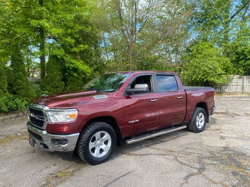 Used 2019 RAM 1500 Big Horn AWD/4WD image 1