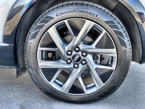 Certified 2026 Cadillac Optiq Luxury 1 image 32