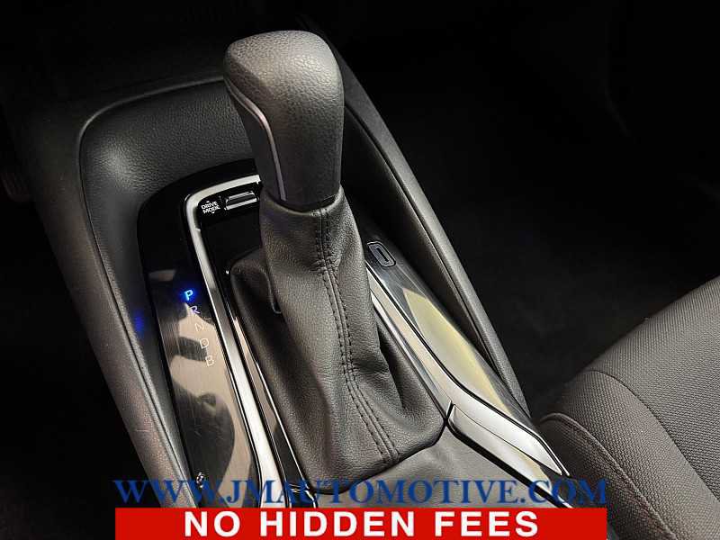 Used 2023 Toyota Corolla SE FWD image 30