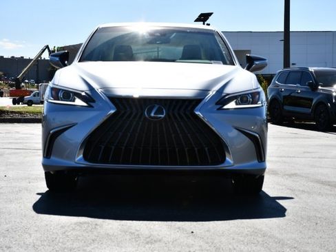 New 2025 Lexus ES 350 w/ Premium Package image 2