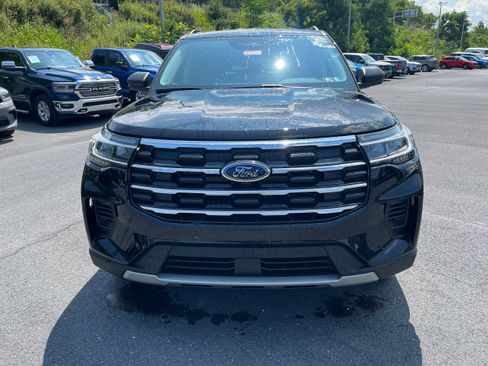 New 2026 Ford Explorer Active AWD/4WD image 3