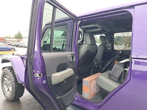 New 2026 Jeep Gladiator Mojave image 12