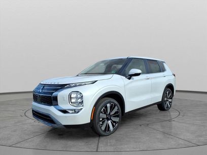 New 2025 Mitsubishi Outlander SE