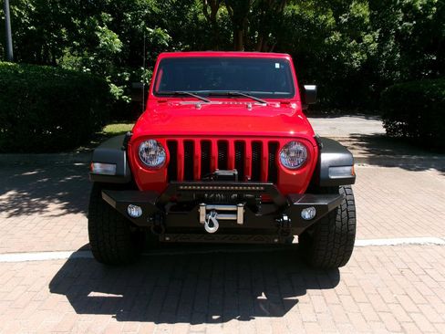 Used 2021 Jeep Wrangler Sport AWD/4WD image 2