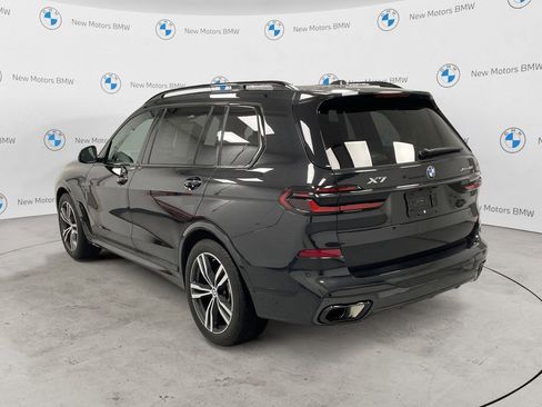 Certified 2025 BMW X7 xDrive40i w/ M Sport Package AWD/4WD image 2